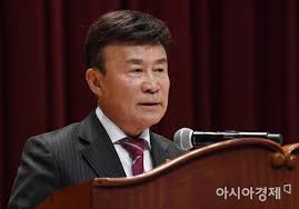 Jun 30, 2021 · 김원웅 광복회장이 고등학생을 대상으로 한 영상 강연에서 광복 이후 북한에 진입한. ê¹€ì›ì›… ê´'ë³µíšŒìž¥ ì¹œì¼íŒŒ í† ì§€ ìˆ˜ë„ê¶Œ ë°€ì§' ê°€ê²©ë§Œ 600ì–µì› ì–'ë‚™ê·œê¸°ìžì˜ Defense Club