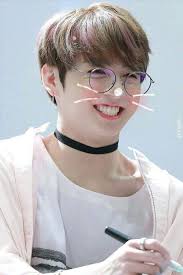Foto jungkook jungkook selca jungkook cute foto bts taehyung ulzzang bts group photos jeon somi jungkook aesthetic. Jeon Jungkook Cute Bunny Novocom Top