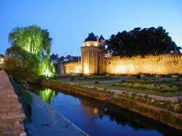 Cur rish, son foays y yannoo da wikipedia. Gite In Aradon For Rent For 6 People Rental Ad 38049