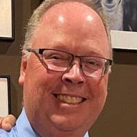 Darren Tee's Instagram, Twitter & Facebook