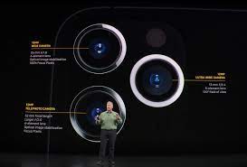 Tap and hold on the camera selection buttons to cause the zoom dial to appear. Why Does The New Iphone 11 Pro Have 3 Cameras Techcrunch