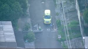 Criminosos instalam barricadas em acesso à favela em Rocha Miranda