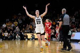 Hawkeyes' Clark is on mark from prodigious 3-point distances