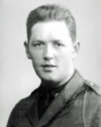 Thomas Lynes's Instagram, Twitter & Facebook