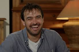 Joris Hessels brengt acht mensen samen in nieuw seizoen van 'De Weekenden' 