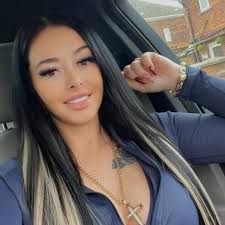 Hi! i'm looking to get hybrid lashes fitted in sometime soon, best place to  go? can travel if needs be💛