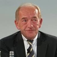 Correo electrónico y teléfono de Ashley Letourneau