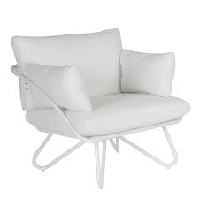 Teddi Patio Chair With Cushions In 2020 Lounge Chair Outdoor Patio Chairs Patio Lounge Chairs