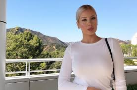 Check spelling or type a new query. Jasmin S Sister On 90 Day Fiance Has A Job That Involves Traveling
