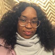 Justine Floyd's Instagram, Twitter & Facebook