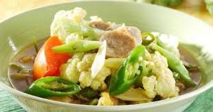 Cara membuat tumis aneka sayuran anti ribet. Resep Tumis Kembang Kol Dan Bakso Saus Tiram Spesial Area Halal
