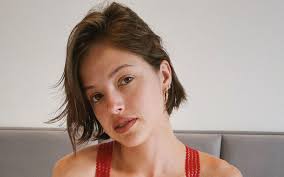 Born agatha cerqueira pereira moreira on 19th january, 1992 in rio de janeiro, brazil, she is famous for malhação (young hearts), verdades. Internet User Complains About Globo Actress And Web Points Agatha Moreira As Target Entertainment Prime Time Zone