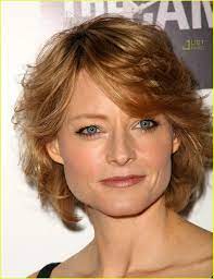 Full Sized Photo Of Jodie Foster Behind The Cameras 09 Photofull Bob Haircut Back View Hairstyle Short Hair Styles