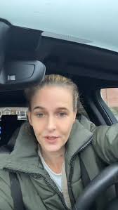 Day in the life hanging by a thread 🤣 @truevibesbeauty @libbi_85