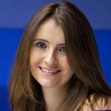 Una mujer de trabajo incansable, con un sentido social enorme, y sobre todo con mano firme y. Paloma Valencia Laserna La Silla Vacia