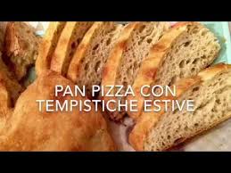 It's more similar to a quiche in nature. Pizza E Pane Video Ricetta Del Pan Pizza Youtube