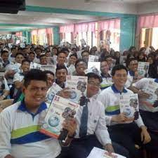 Cerita pendek kemerdekaan smk taman tasik taipingameer najwan. Smk Taman Tasik Taiping