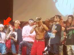 Rob stone jumps ski mask the slump god on desiigner s tour / ski mask the slump god feat. Black Cosmopolitan Rapper Xxxtencion Is Hanging Out With 15 Year Old Disney Actress Bunkd Disneychannel Jessie S Disney Actresses Rapper Old Disney