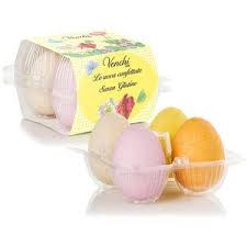 Boite A Oeufs De Paques 4 Oeufs Colores Garnis Venchi Oeufs De Paques Chocolat Paques Oeufs Colores