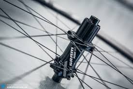 So Wechselt Man Den Freilaufkorper Des Hinterrads Enduro Mountainbike Magazine