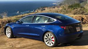 Price details, trims, and specs overview, interior features, exterior design, mpg and mileage capacity, dimensions. Tesla Model 3 The Pros And Cons Of Extreme Innovation