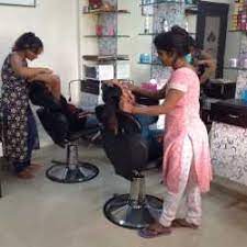 Pretty pre's at bali tan. Top 100 Ladies Beauty Parlours In Hadapsar Pune Beauty Salon Near Me Justdial