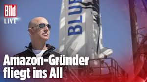 Jeff bezos präsentiert eine rakete seiner firma blue origin: Mit Blue Origin Rakete Us Milliardar Jeff Bezos Startet Zum Rekord Flug Ins Weltall Bild Live Youtube