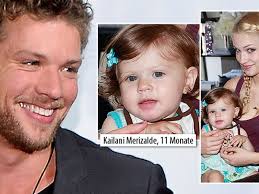 Ryan Phillippe Seine Tochter Sieht Aus Wie Er Bunte De Gave birth to her 1st child at age 21, a daughter named kailani merizalde kai knapp on july 1, 2011. ryan phillippe seine tochter sieht aus
