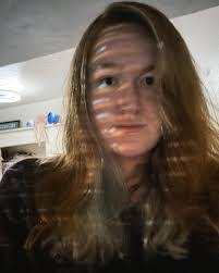 Desiree Hanna's Instagram, Twitter & Facebook