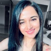 Barbara Parshall's Instagram, Twitter & Facebook