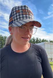 I’m obsessed with the blonde 😍