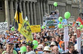 Juli, um 13.30 uhr auf dem stuttgarter schlossplatz (mit anschließendem umzug zum hauptbahnhof)! Stuttgart 21 Demo Gegner Erwarten Am Samstag Tausende Teilnehmer Stuttgart 21 Stuttgarter Zeitung