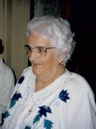 Eldora Smith's Instagram, Twitter & Facebook