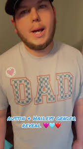 Austin Hull's Instagram, Twitter & Facebook