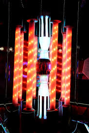 The original design was based on the length of scaffolding boards and 5 rotting critall windows which we wanted to upcycle into our five sided shed so we could see the views from our garden. Doctor Who Superfan Transforms His Shed Into This Amazing Life Sized Tardis Mirror Online