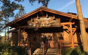 As part of a media resort tour earlier this year, i had a chance to step inside of one of the cabins at disney's fort wilderness resort.each cabin sleeps up to six guests. Disney S Fort Wilderness Resort Cabins