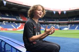We did not find results for: Le Heros Des Blagues De Toto Joue Au Psg L Equipe