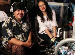 Zulkifli bin ariffin (lahir 25 oktober 1986) ialah seorang pelakon dan model lelaki malaysia. Eh Betul Ke Zul Ariffin Kembali Bersama Bekas Kekasih Media Hiburan