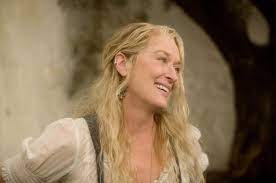 The movie) is a 2008 romantic comedy film containing music directed by phyllida lloyd and written by catherine johnson based on her book of the 1999 theatre. Bild Zu Meryl Streep Mamma Mia Bild Meryl Streep Filmstarts De