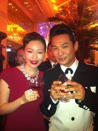 Hello, i am robert kuok, i am working as a business development executive in fugenx technologies in florida, usa. Kuok Meng Wei And Alexandra Eu Wedding Once Upon A Time