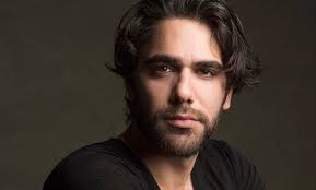 Doğulu was born on 19 april 1982 in mersin. Kadir Dogulu Kimdir Kivi Tadinda