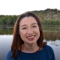 Tara Burden's Instagram, Twitter & Facebook