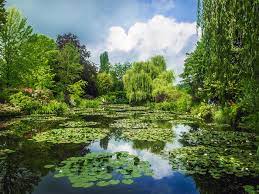 Ces logements sont très bien notés en termes d'emplacement, de propreté et plus encore. 7 Things To Know Before You Visit Giverny France