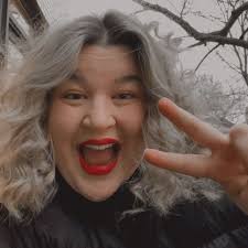 Schotzi Halley (@thespicyspeechie) • Instagram photos and videos