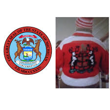 Charlie's mother, laura, is now married to psychiatrist neil. In The Santa Clause 1994 Scott Calvin Santa Claus Is Wearing A Deer Sweater While Visiting His Son This Design Is A Nod To The Seal Of Michigan Where Tim Allen Is Originally