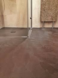 Fugenloser Gespachtelter Boden Farbton An Die Duschtasse Angepasst Wohnen Badezimmer Einrichten Und Wohnen