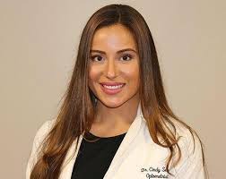 Cindy Serra's Instagram, Twitter & Facebook