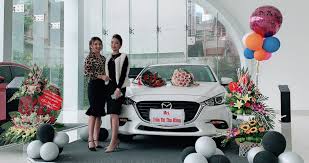 Bà trần thị thu hằng sinh năm 1985 hiện cũng là tổng giám đốc tập đoàn sunshine, một trong những chủ đầu tư bất động sản lớn ở khu vực phía bắc. TÄ'l Tráº§n Thá»‹ Thu Háº±ng RÆ°á»›c Xáº¿ Há»™p Sau 3 NÄƒm Kinh Doanh Má»¹ Pháº©m Linh HÆ°Æ¡ng