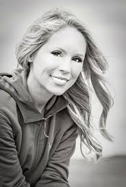 Brittany Crossman's Instagram, Twitter & Facebook