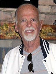 Ed Thrasher, 74, Album Designer, Dies